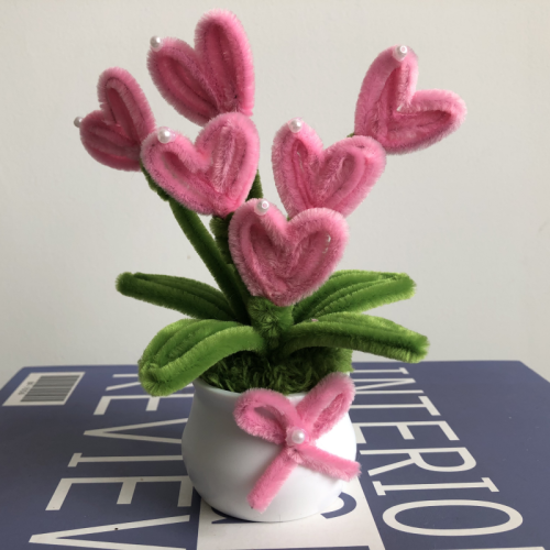 2 PCS * Handmade Pipe Cleaner Pink Love Heart Green Leaves with Flowers Potted Plant Artificial Simulation Flowers Indoor Home Desktop Party Wedding Decor 