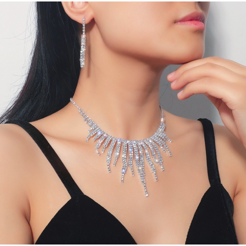 Women's Silver Fashion Wedding Jewelry Luxury Crystal Pearl Necklace/Earrings Ladies Jewelry Sets for Bridal