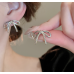 Women's Silver Fashion White Pearl Butterfly Wedding Jewelry Luxury Crystal Pearl Necklace/Earrings Ladies Jewelry Sets for Bridal Women's Silver Fashion White Pearl Butterfly Wedding Jewelry Luxury Crystal Pearl Necklace/Earrings Ladies Jewelry Sets for Bridal