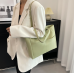 New Green Fashion Casual Lingge Shoulder Small Square Bag Shoulder Strap Letter Printing Cross Body Women's Bag New Green Fashion Casual Lingge Shoulder Small Square Bag Shoulder Strap Letter Printing Cross Body Women's Bag