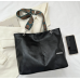 New Black Fashion Casual Lingge Shoulder Small Square Bag Shoulder Strap Letter Printing Cross Body Women's Bag New Black Fashion Casual Lingge Shoulder Small Square Bag Shoulder Strap Letter Printing Cross Body Women's Bag