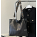 New Black Fashion Casual Lingge Shoulder Small Square Bag Shoulder Strap Letter Printing Cross Body Women's Bag New Black Fashion Casual Lingge Shoulder Small Square Bag Shoulder Strap Letter Printing Cross Body Women's Bag
